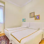 Casa Abando-ibarra Senorial Junto Guggenheim * Більбао