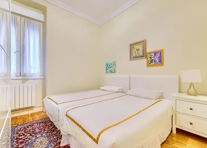 Casa Abando-ibarra Senorial Junto Guggenheim * Більбао