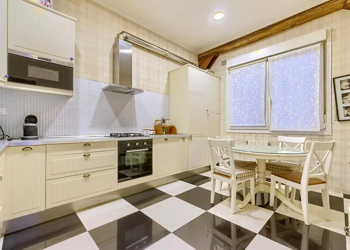 Casa Abando-ibarra Senorial Junto Guggenheim *